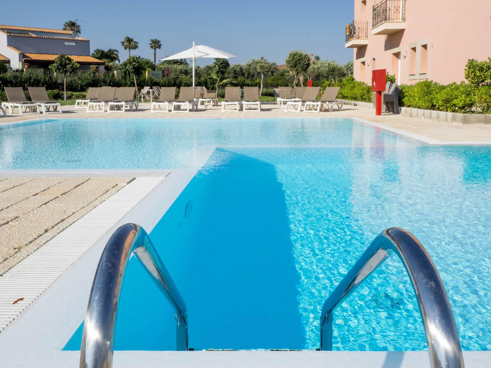 Hotel Danieli Pozzallo Bagian luar foto