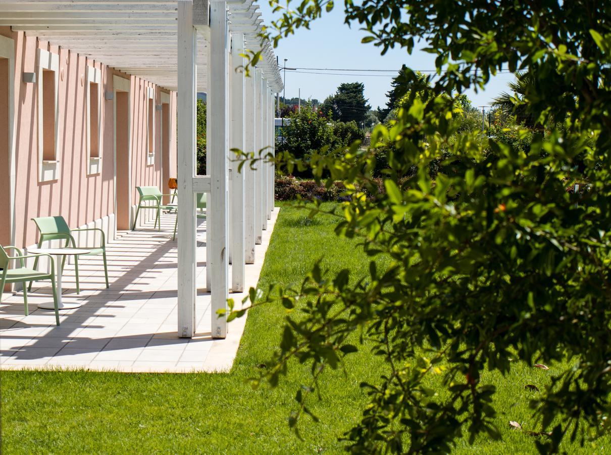 Hotel Danieli Pozzallo Bagian luar foto